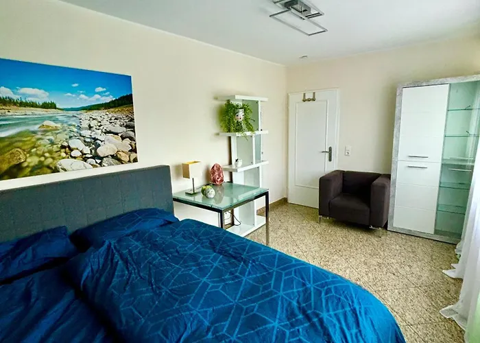 Magisches Doppelzimmer Mit Atemberaubender Wasserfall-wand In * Seligenstadt